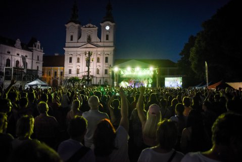 Slovácké léto 2022: 10 dnů, 22 sportů, 20 koncertů a 205 nových naději na život